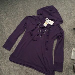 New! Hooded plunge criss cross hoodie